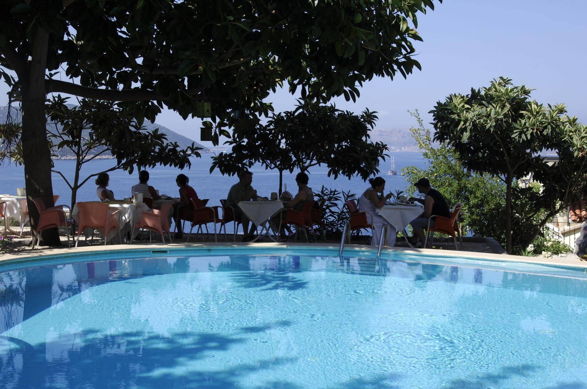Kas Maki Hotel Buitenkant foto